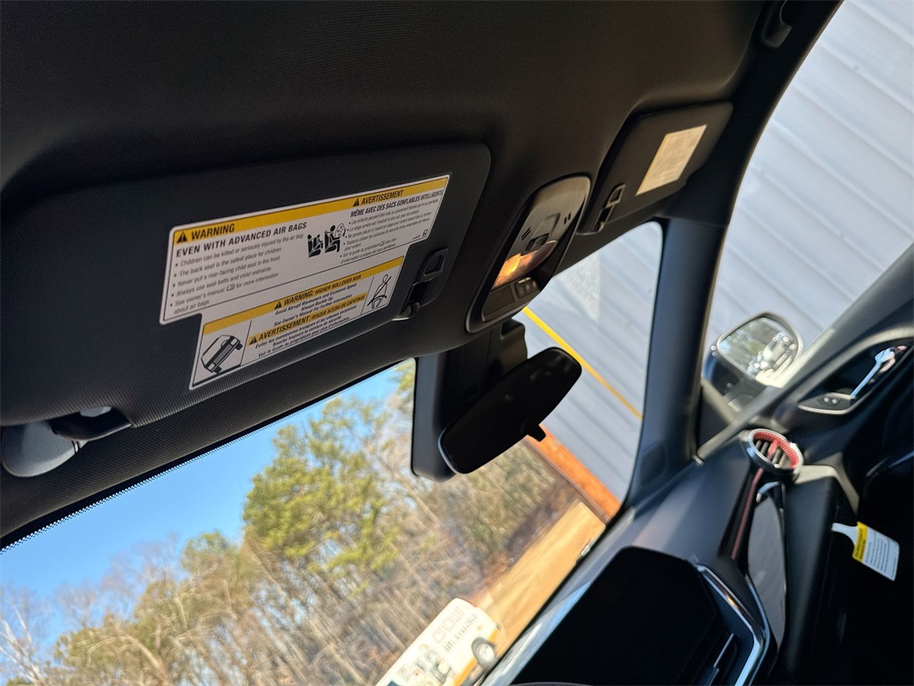 2026 Chevrolet Trax 2RS Image 32 of 35