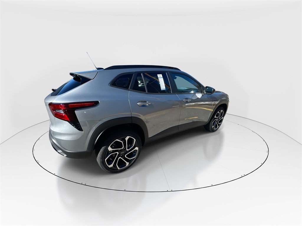 2026 Chevrolet Trax 2RS Image 8 of 35