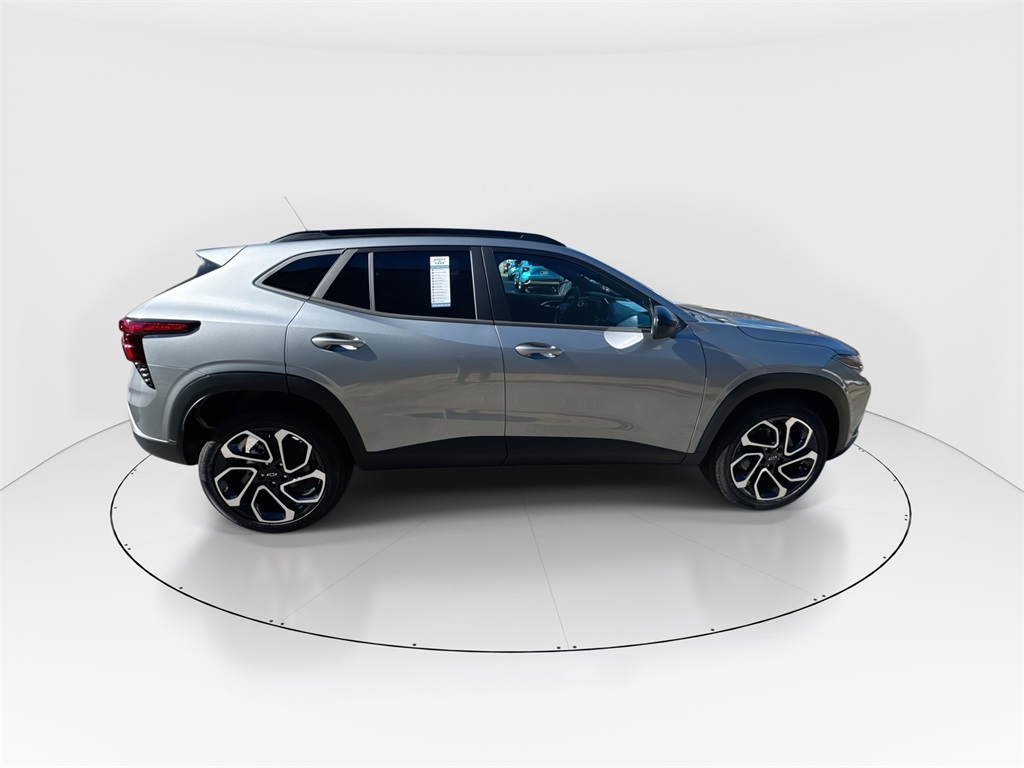 2026 Chevrolet Trax 2RS Image 6 of 35