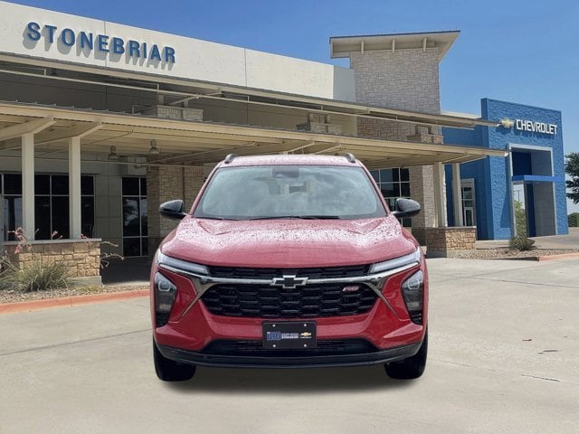 2026 Chevrolet Trax 2RS Image 2 of 27