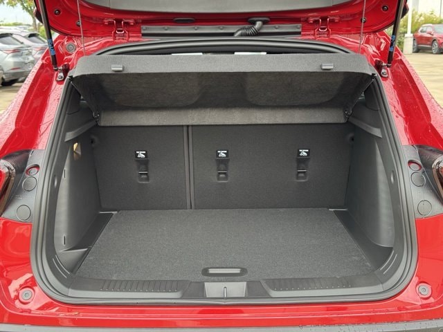 2026 Chevrolet Trax 2RS Image 9 of 27