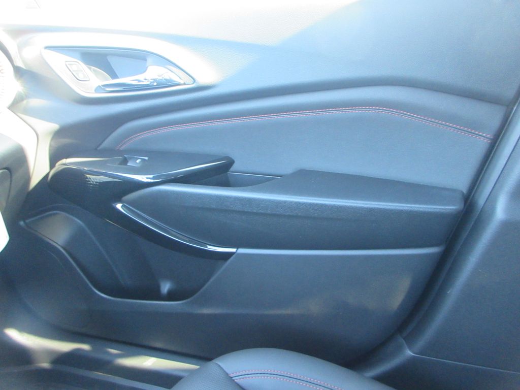 2026 Chevrolet Trax 2RS Image 13 of 29