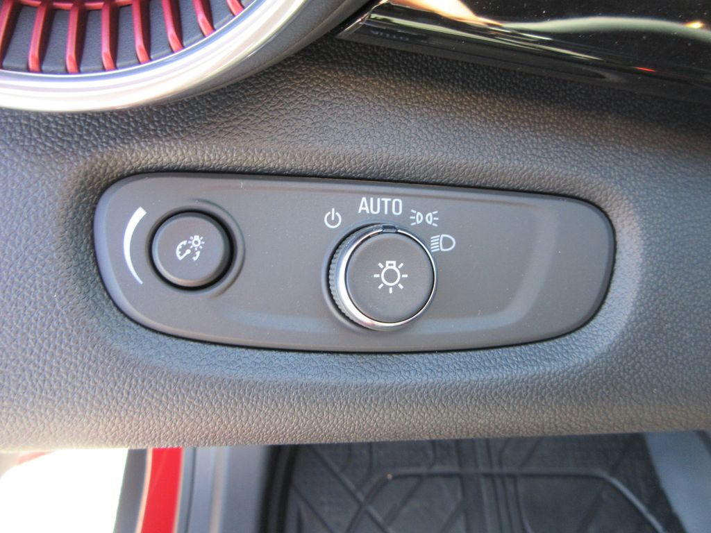 2026 Chevrolet Trax 2RS Image 28 of 29