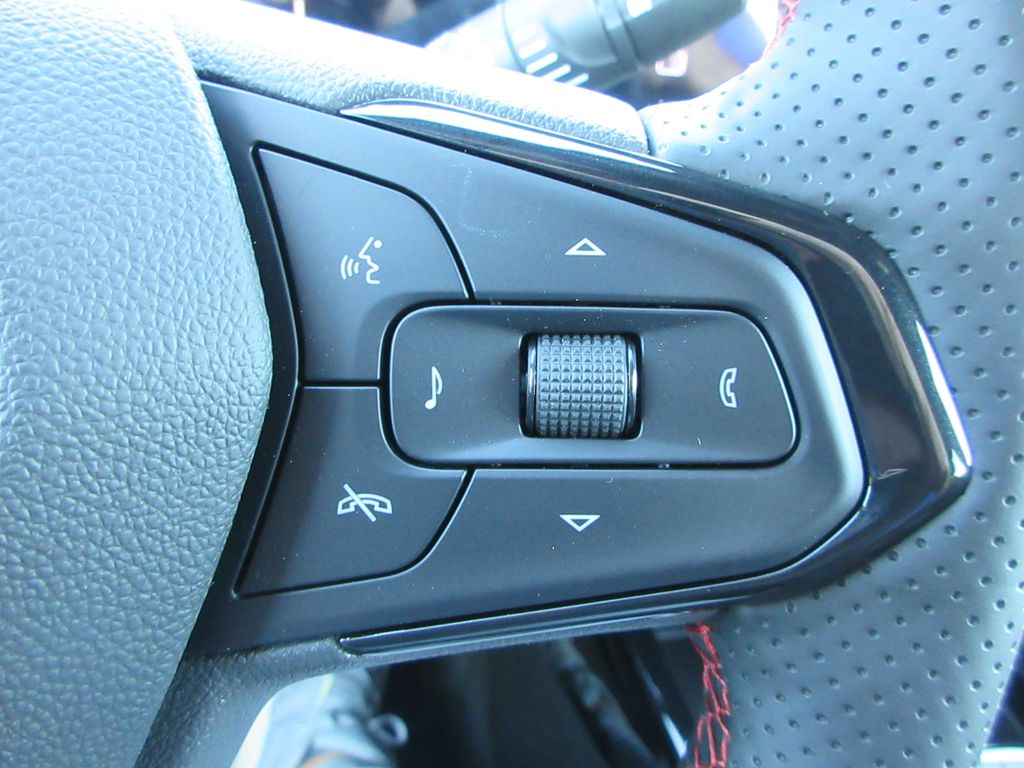 2026 Chevrolet Trax 2RS Image 24 of 29