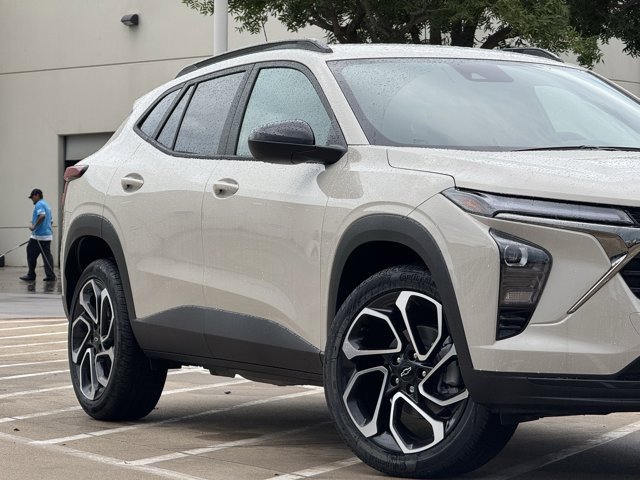 2026 Chevrolet Trax 2RS Image 5 of 27