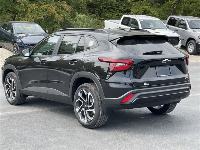 2026 Chevrolet Trax 2RS Image 8 of 39