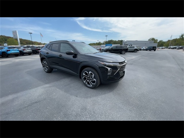 2026 Chevrolet Trax 2RS Image 4 of 39