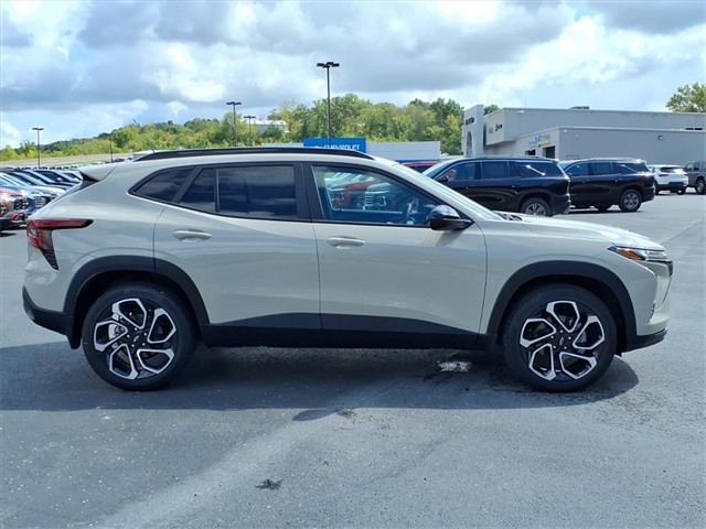 2026 Chevrolet Trax 2RS Image 3 of 22