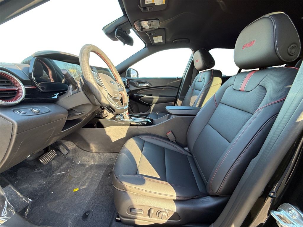 2026 Chevrolet Trax 2RS Image 12 of 27