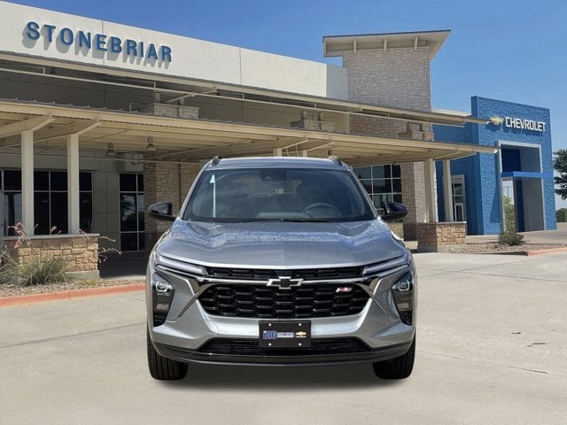 2026 Chevrolet Trax 2RS Image 2 of 27