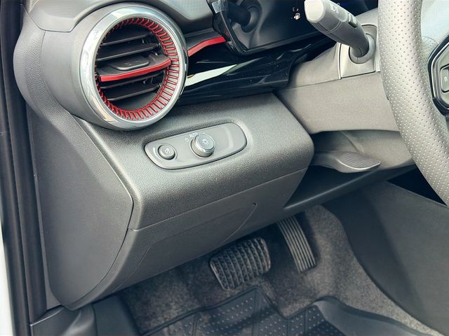 2026 Chevrolet Trax 2RS Image 28 of 29