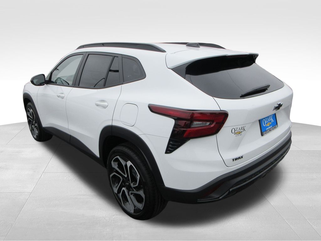 2026 Chevrolet Trax 2RS Image 7 of 34