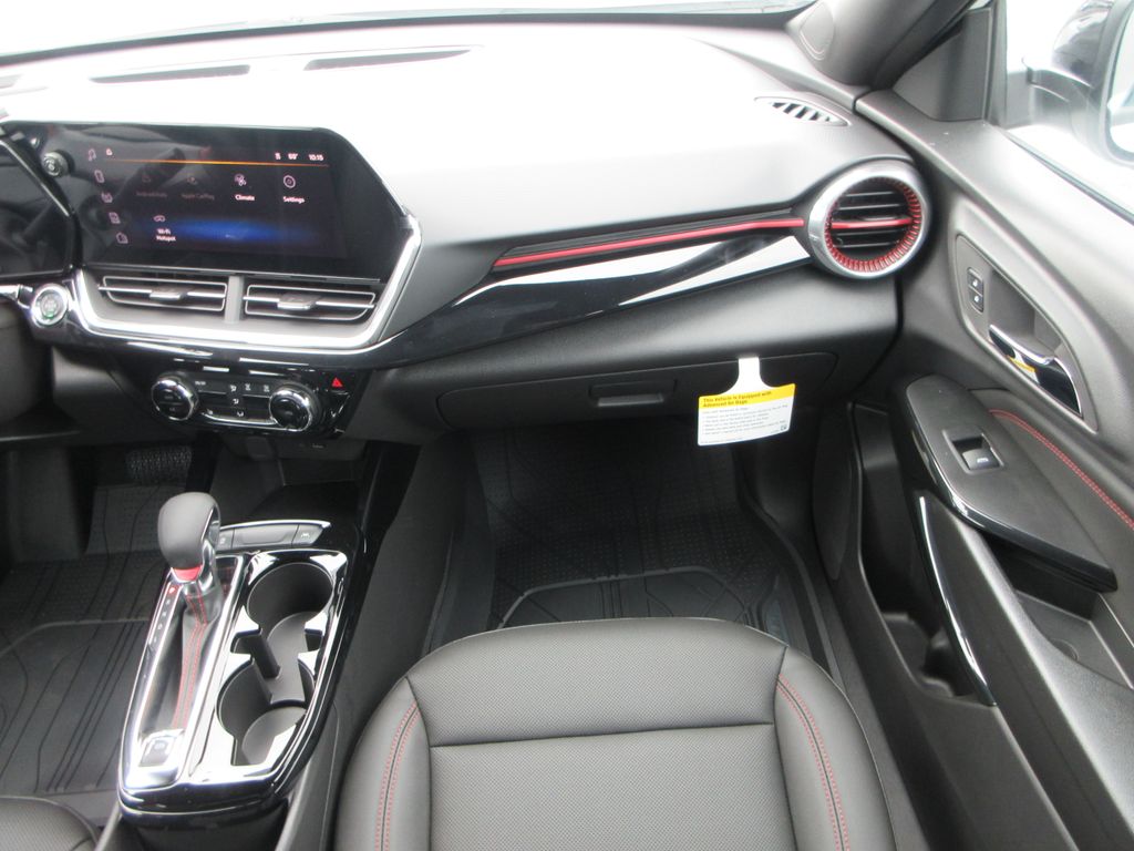 2026 Chevrolet Trax 2RS Image 15 of 34