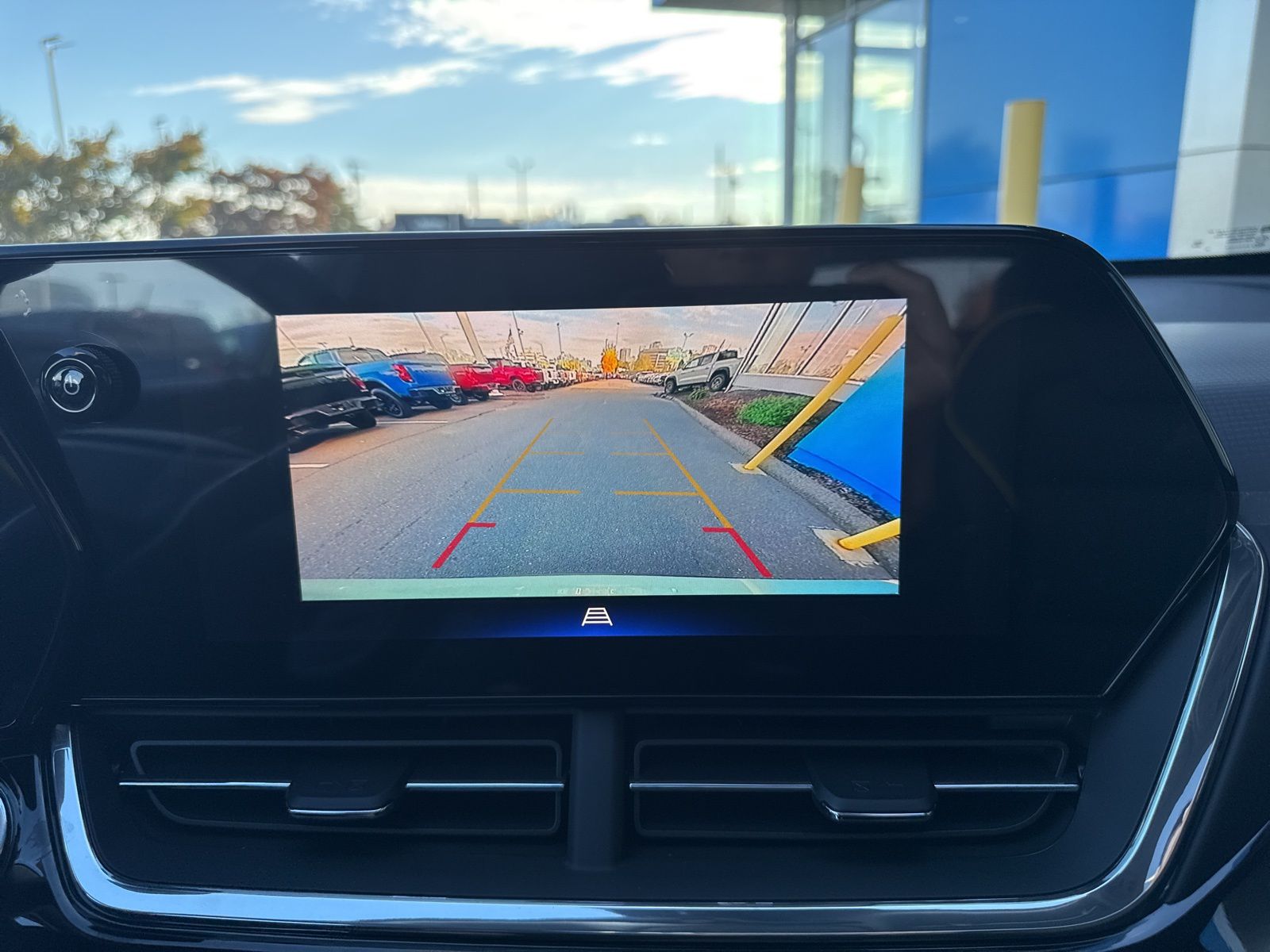 2026 Chevrolet Trax ACTIV Image 19 of 36