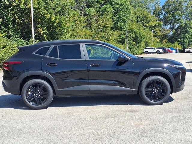 2026 Chevrolet Trax ACTIV Image 4 of 27