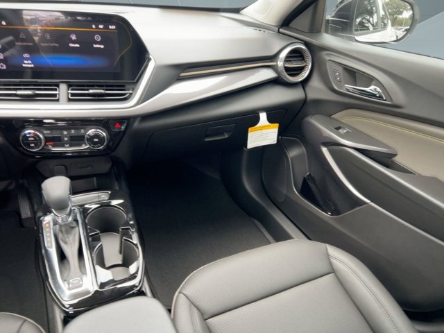 2026 Chevrolet Trax ACTIV Image 17 of 32