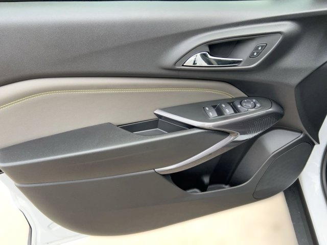 2026 Chevrolet Trax ACTIV Image 22 of 32