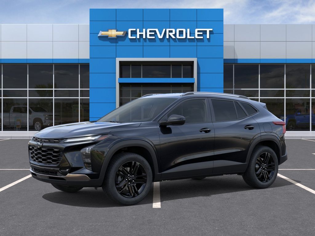 2026 Chevrolet Trax ACTIV Image 2 of 56