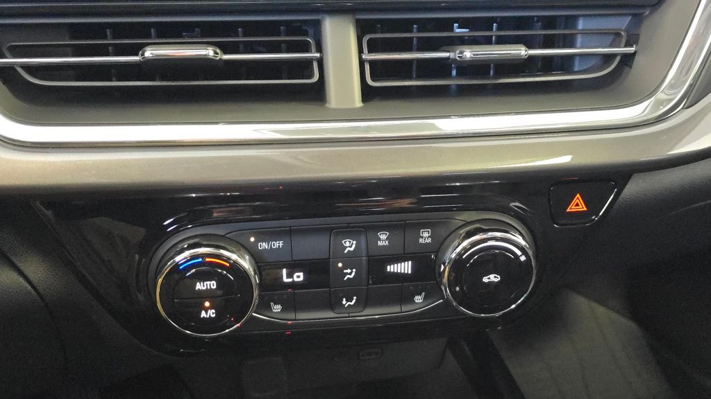 2026 Chevrolet Trax ACTIV Image 28 of 29