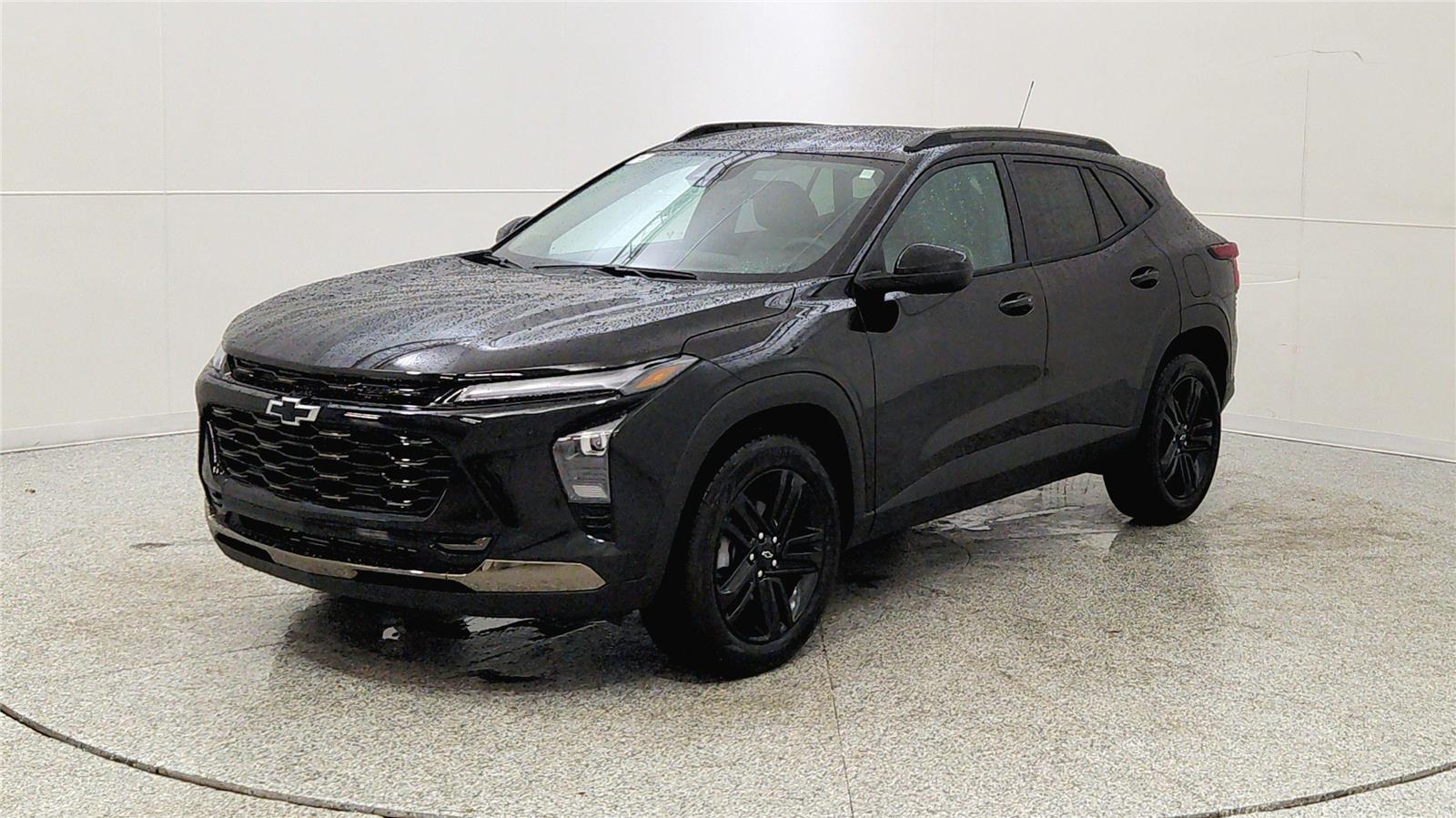 2026 Chevrolet Trax ACTIV Image 1 of 33