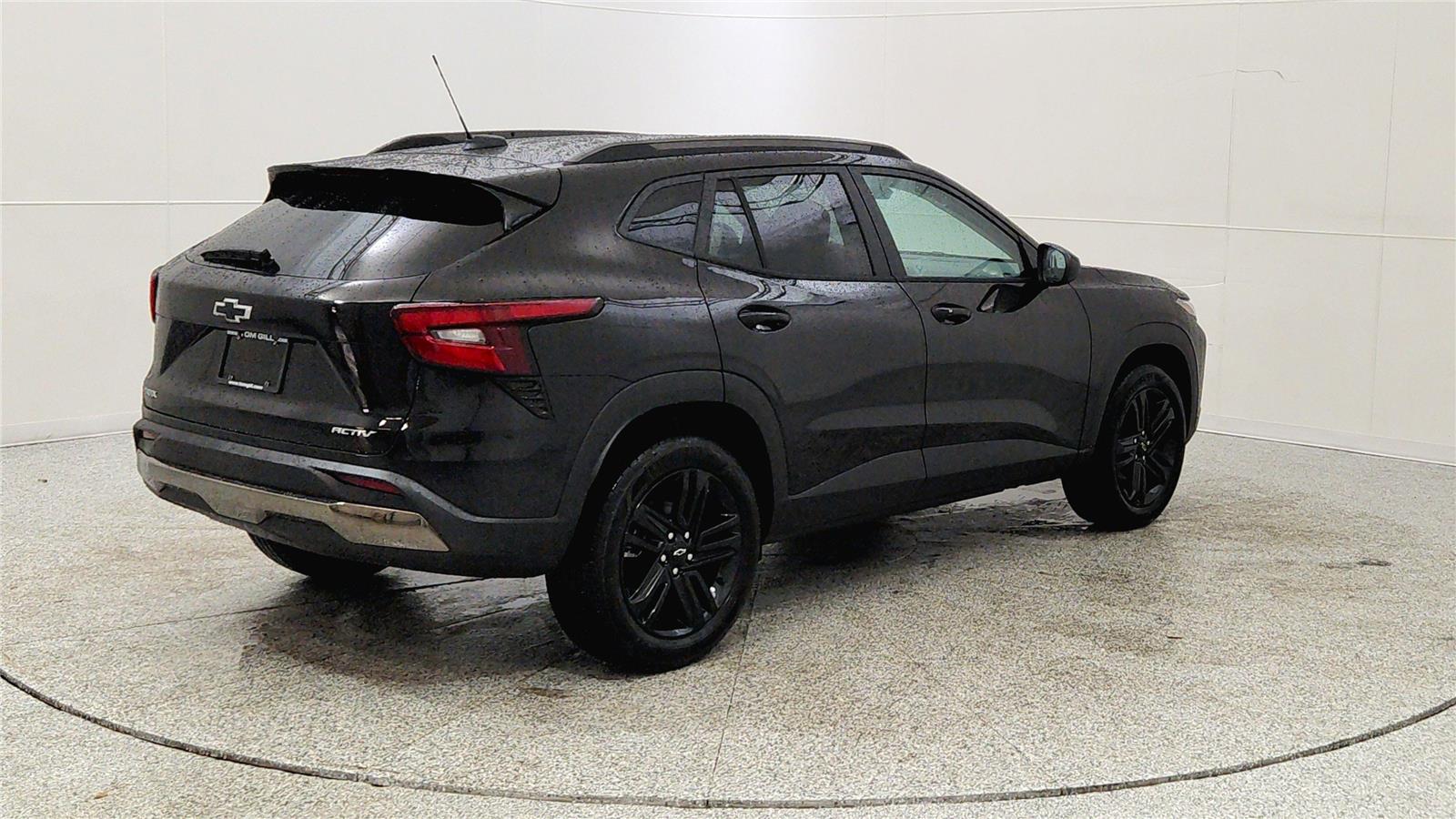 2026 Chevrolet Trax ACTIV Image 8 of 33