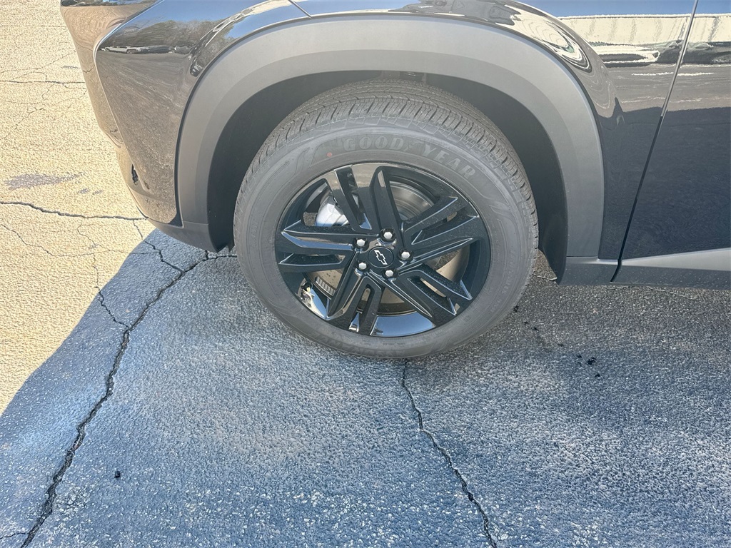 2026 Chevrolet Trax ACTIV Image 12 of 35