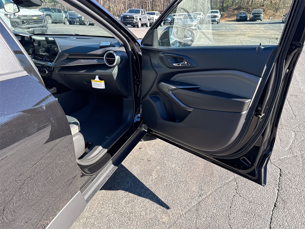 2026 Chevrolet Trax ACTIV Image 19 of 35