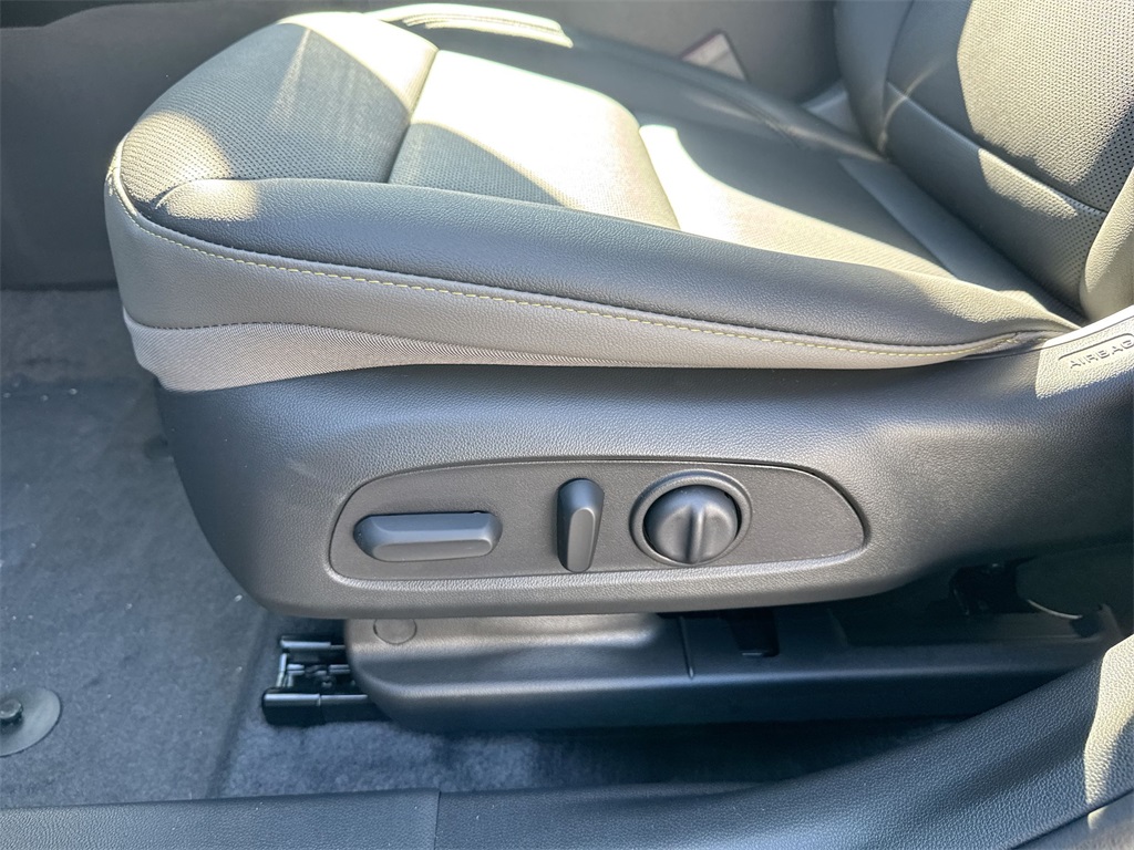 2026 Chevrolet Trax ACTIV Image 35 of 35