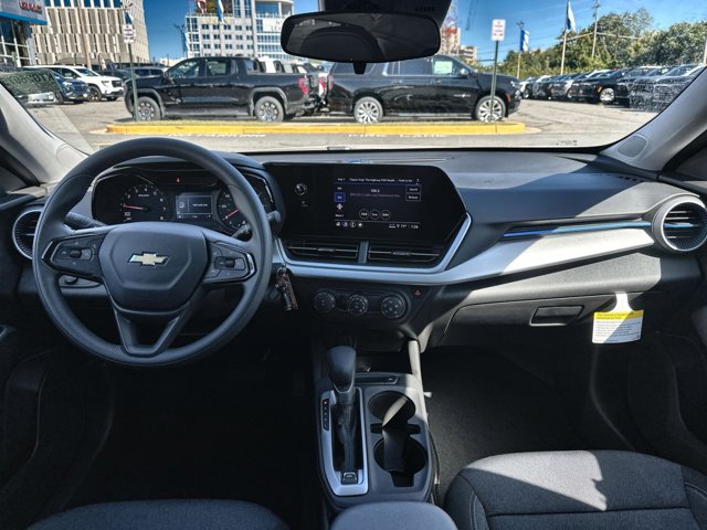 2026 Chevrolet Trax LS Image 15 of 23