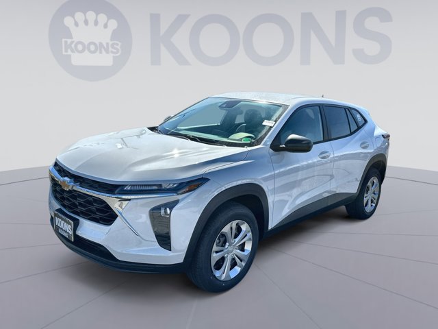 2026 Chevrolet Trax LS Image 1 of 23