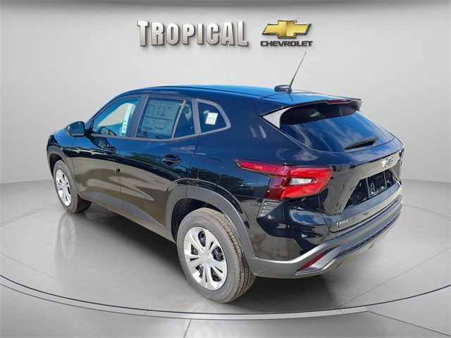 2026 Chevrolet Trax LS Image 6 of 31