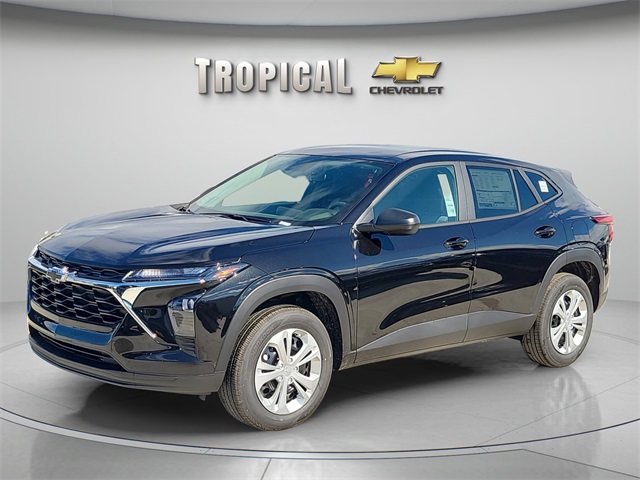 2026 Chevrolet Trax LS Image 1 of 31