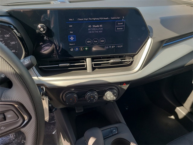 2026 Chevrolet Trax LS Image 28 of 31