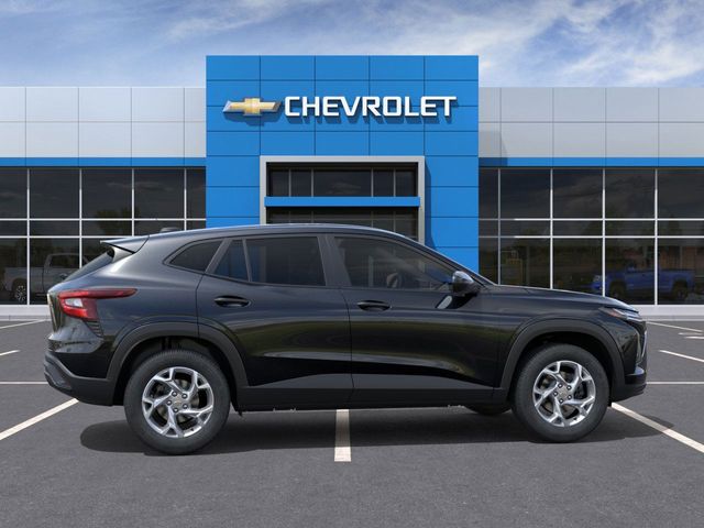 2026 Chevrolet Trax LS Image 6 of 24