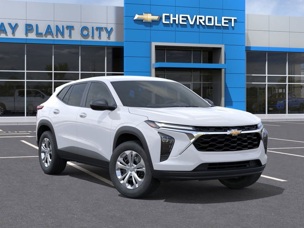 2026 Chevrolet Trax LS Image 5 of 27