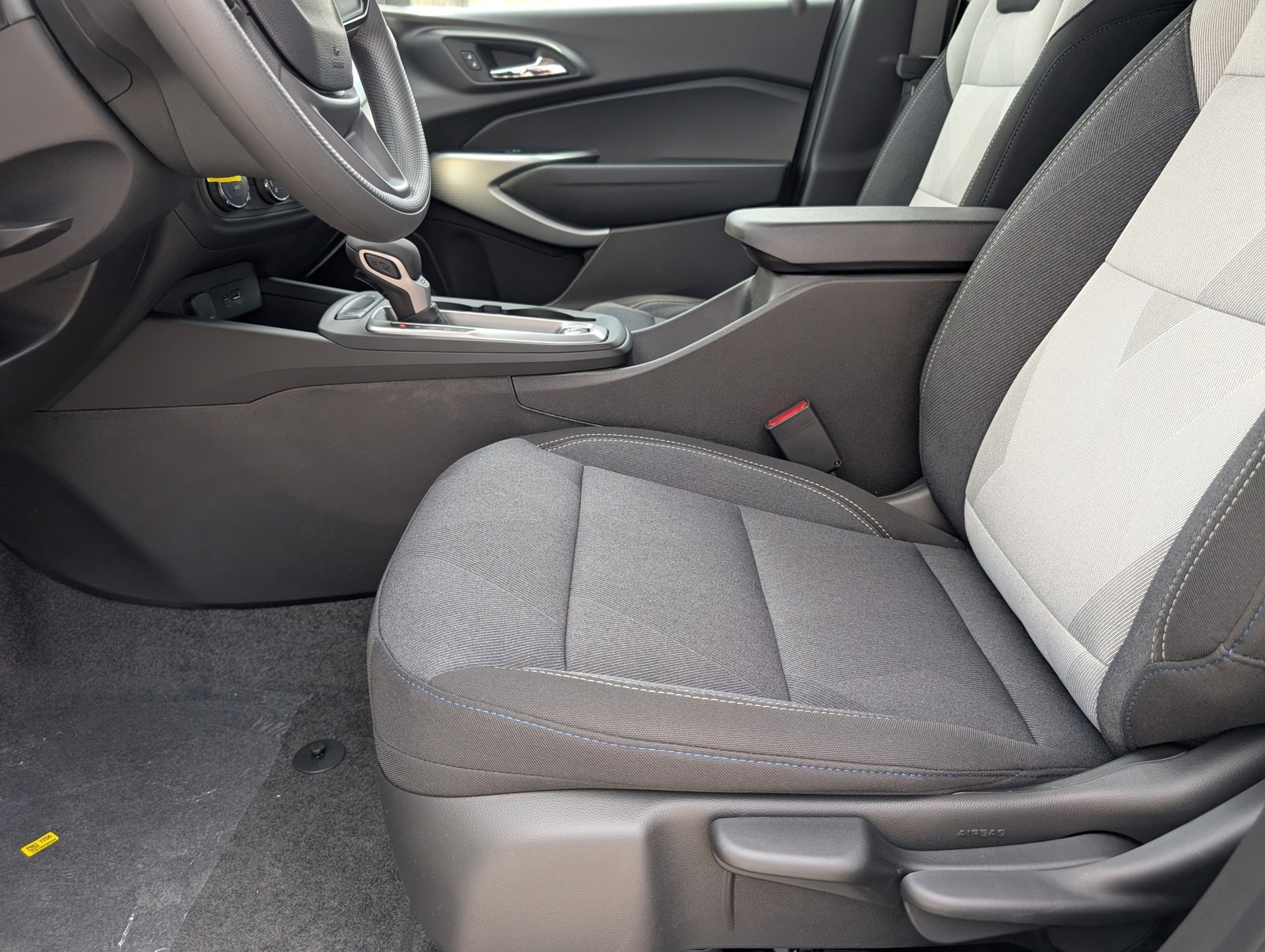 2026 Chevrolet Trax LS Image 6 of 21