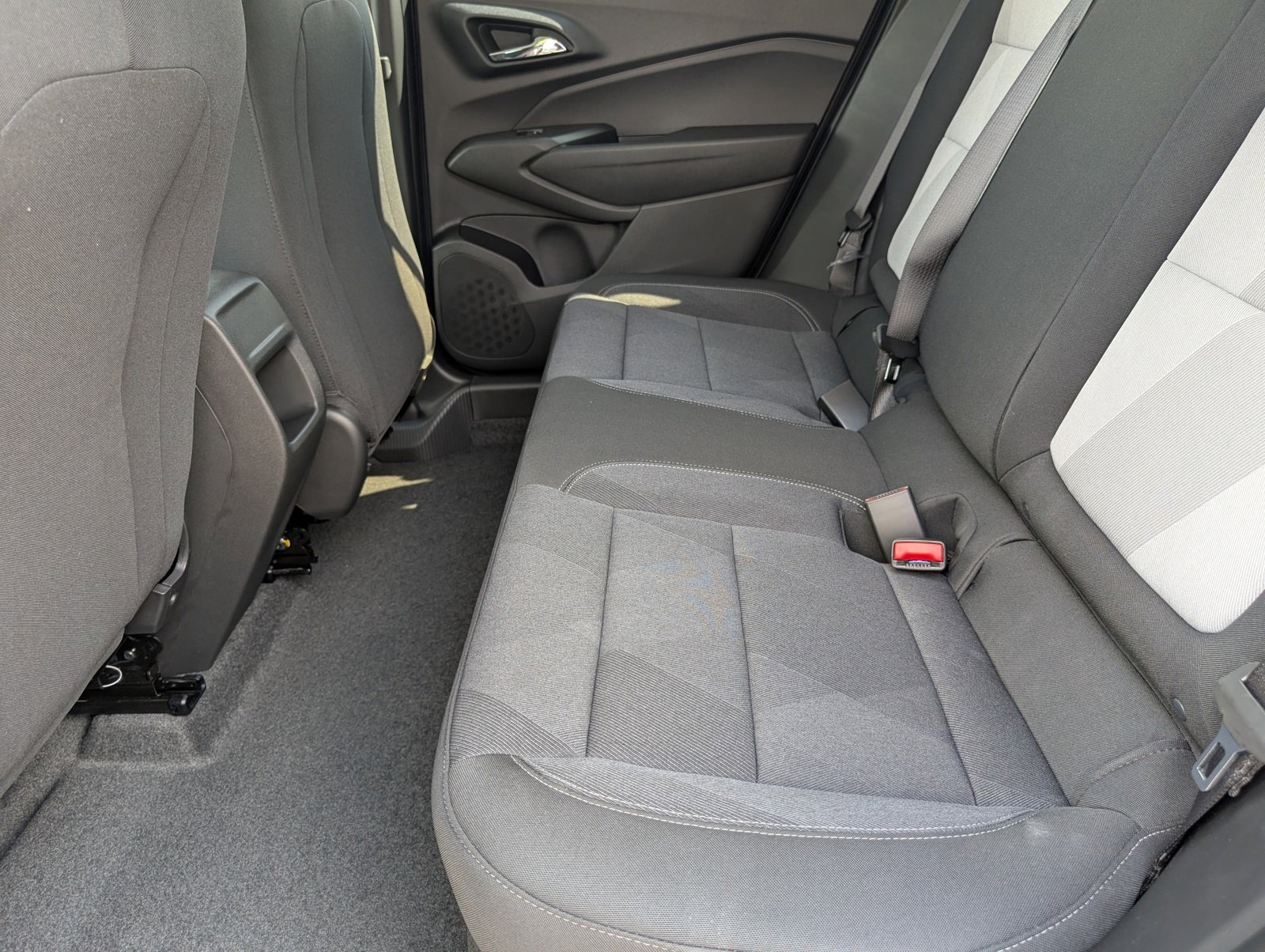 2026 Chevrolet Trax LS Image 5 of 21