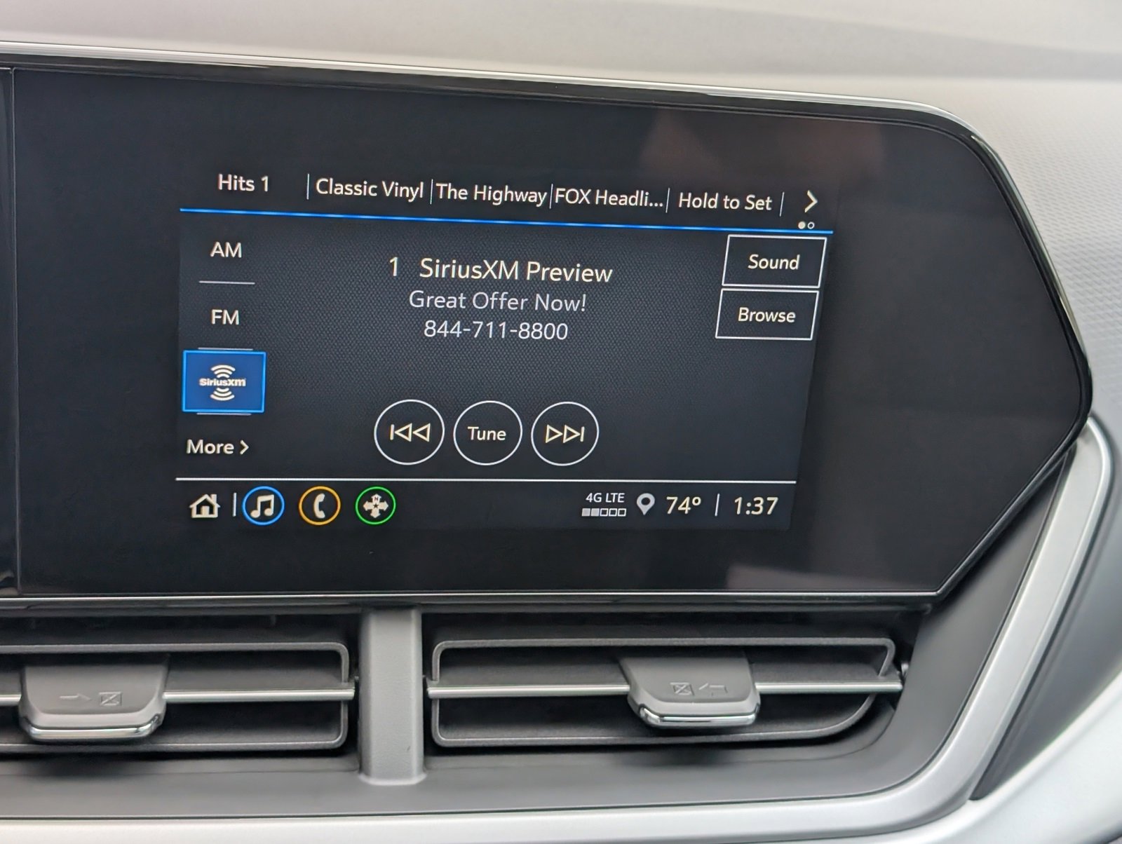 2026 Chevrolet Trax LS Image 9 of 21