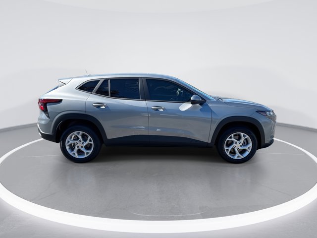 2026 Chevrolet Trax LS Image 5 of 22