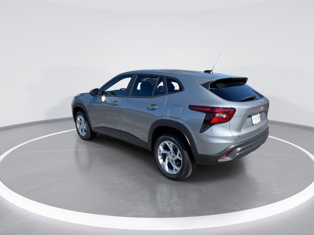 2026 Chevrolet Trax LS Image 8 of 22