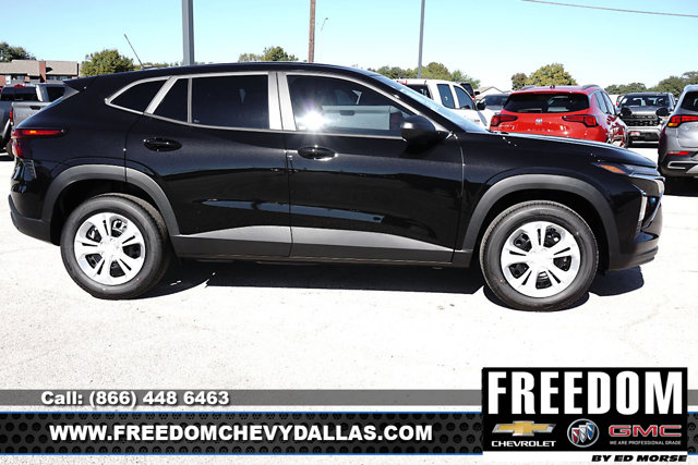 2026 Chevrolet Trax LS Image 5 of 43