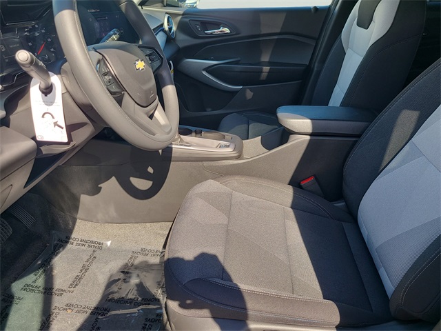2026 Chevrolet Trax LS Image 14 of 33
