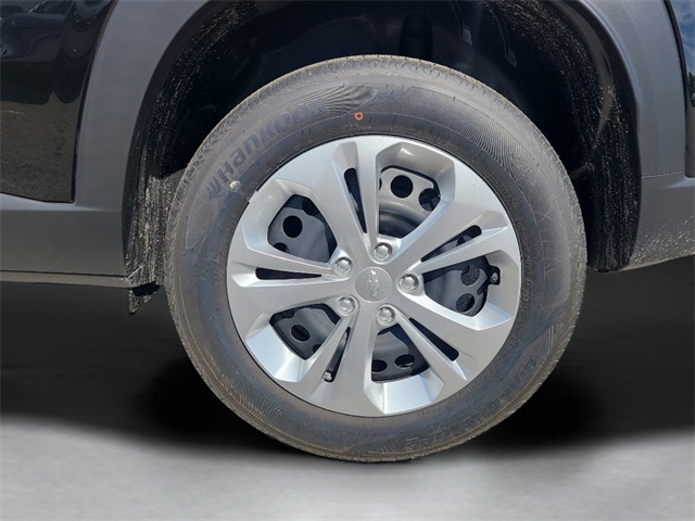 2026 Chevrolet Trax LS Image 9 of 33