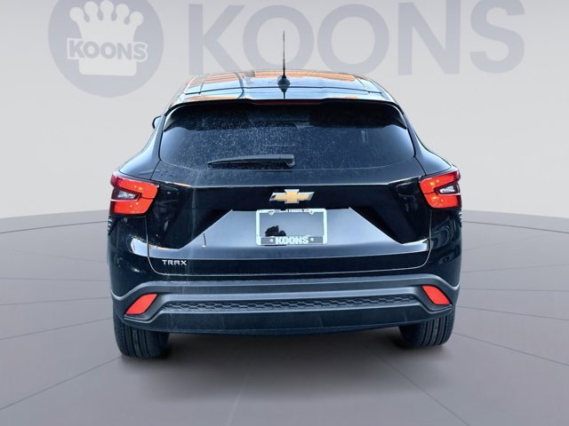 2026 Chevrolet Trax LS Image 6 of 24