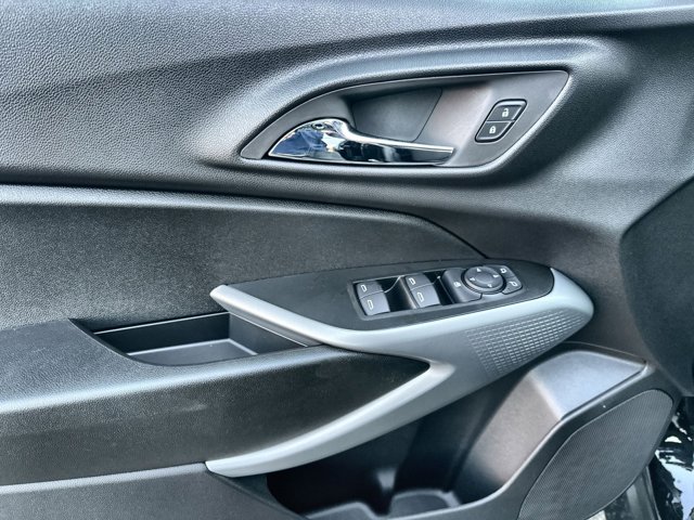 2026 Chevrolet Trax LS Image 18 of 24