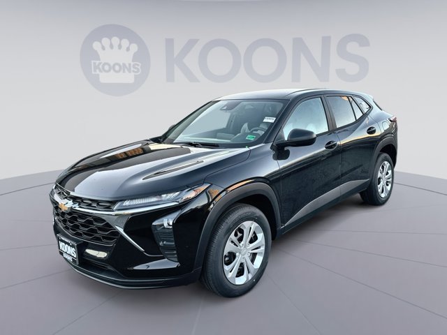 2026 Chevrolet Trax LS Image 1 of 24