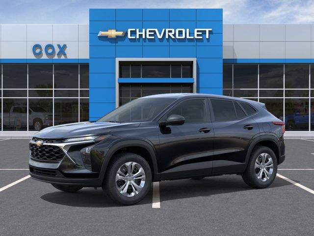 2026 Chevrolet Trax LS Image 2 of 26