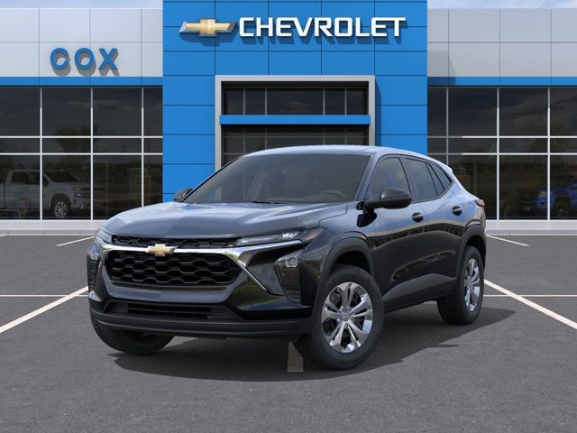 2026 Chevrolet Trax LS Image 3 of 26