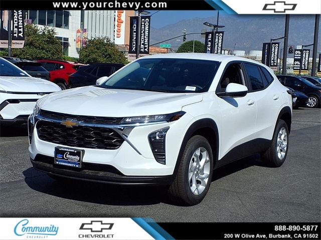 2026 Chevrolet Trax LS Image 1 of 12