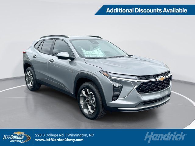 2026 Chevrolet Trax LT Image 3 of 25